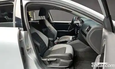 Volkswagen Jetta 2015 2.0 Автомат в Москве № 168920, миниатюра 11