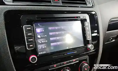 Volkswagen Jetta 2015 2.0 Автомат в Москве № 168920, миниатюра 12