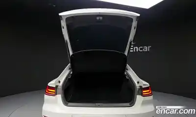 Volkswagen Arteon 2019 2.0 Автомат в Москве № 168994, миниатюра 5