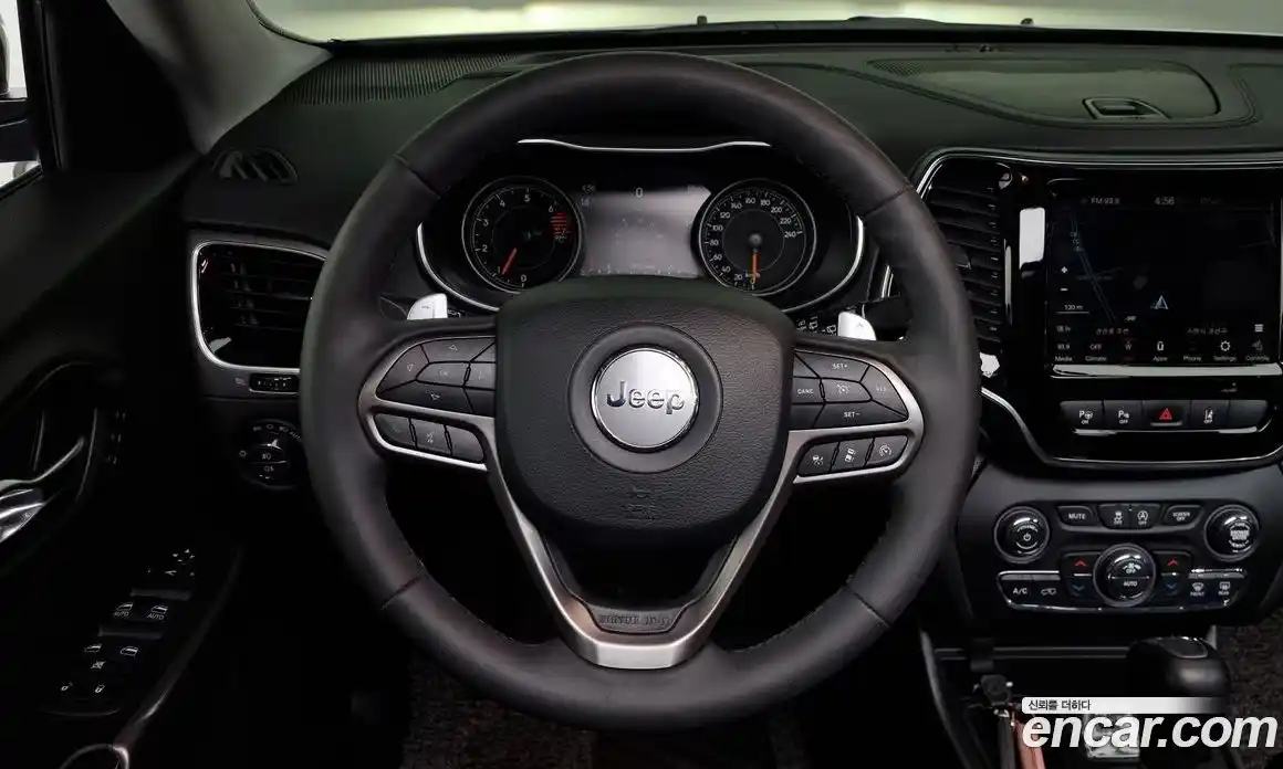 Jeep Cherokee 2022 2.4 Автомат в Москве № 169352, фото 13