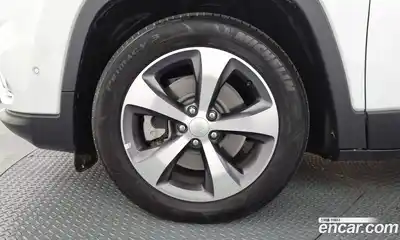 Jeep Cherokee 2022 2.4 Автомат в Москве № 169352, миниатюра 5