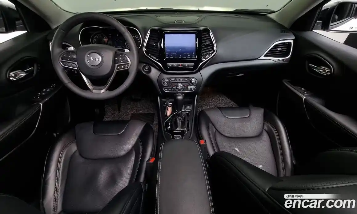 Jeep Cherokee 2022 2.4 Автомат в Москве № 169352, фото 7