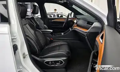 Jeep Cherokee 2023 2.0 Автомат в Москве № 169392, миниатюра 11