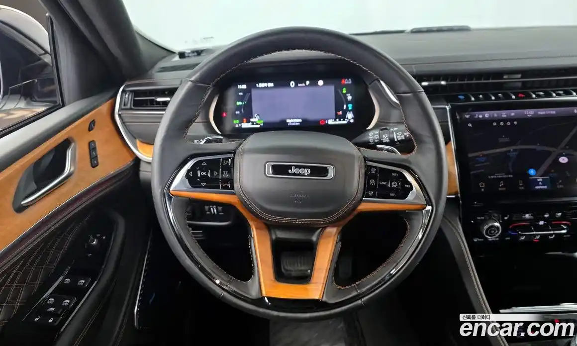 Jeep Cherokee 2023 2.0 Автомат в Москве № 169392, фото 13