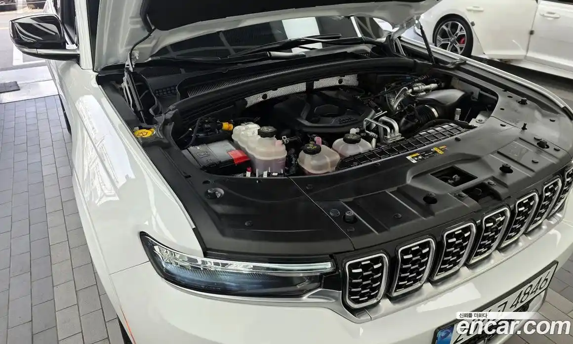 Jeep Cherokee 2023 2.0 Автомат в Москве № 169392, фото 6