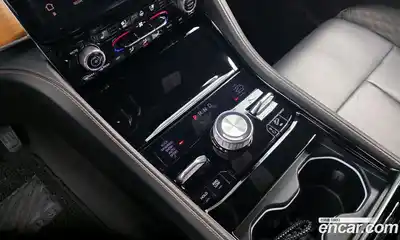 Jeep Cherokee 2023 2.0 Автомат в Москве № 169392, миниатюра 9