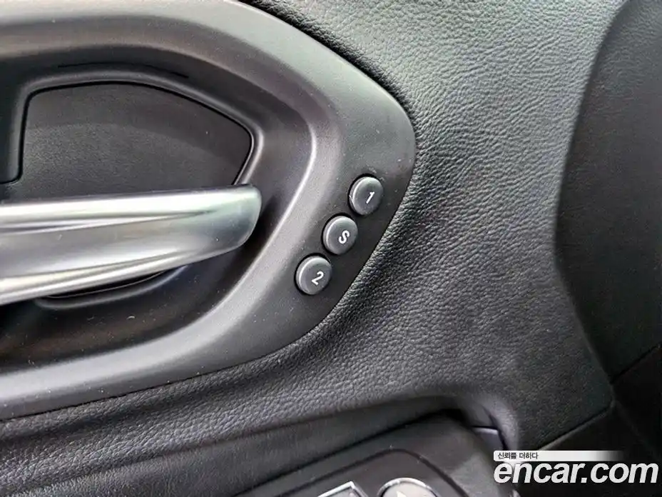 Jeep Cherokee 2020 2.4 Автомат в Москве № 169972, фото 14