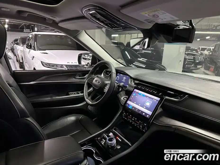 Jeep Cherokee 2023 3.6 Автомат в Москве № 169975, фото 19