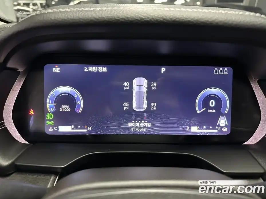 Jeep Cherokee 2023 3.6 Автомат в Москве № 169975, фото 10