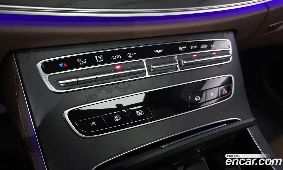 Mercedes-Benz E-Class 2022 2.0 Автомат в Москве № 178042, фото 16