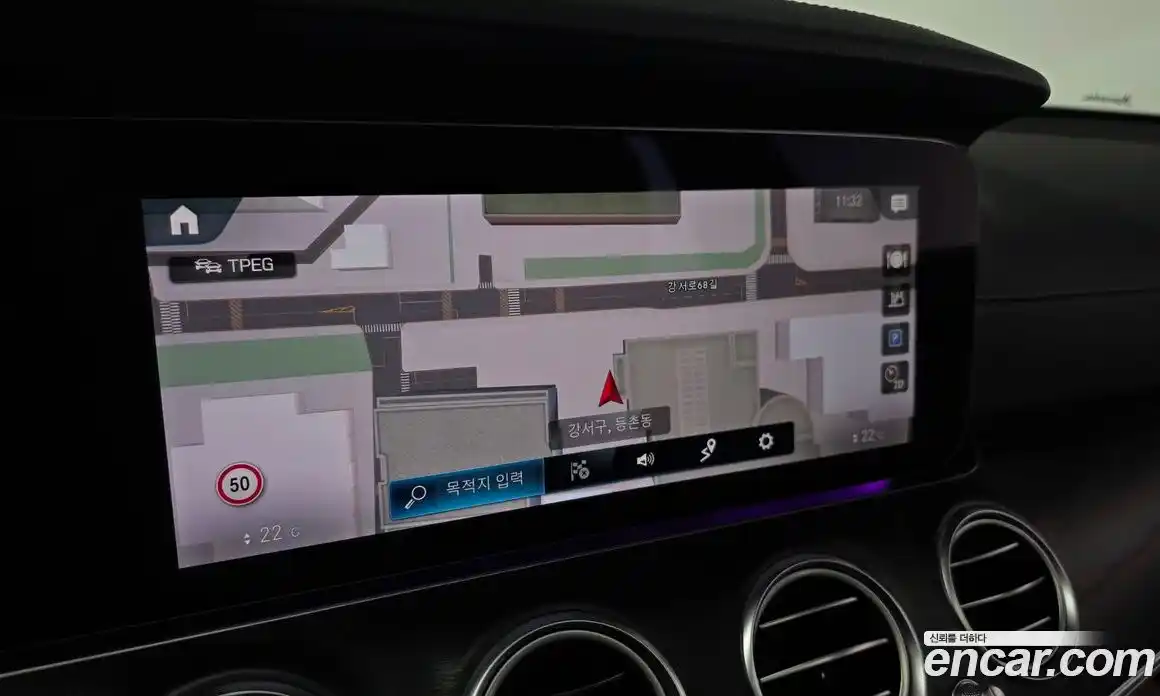 Mercedes-Benz E-Class 2022 2.0 Автомат в Москве № 178042, фото 20