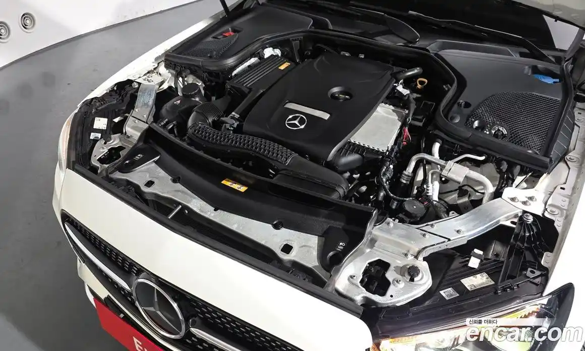 Mercedes-Benz E-Class 2022 2.0 Автомат в Москве № 178042, фото 8