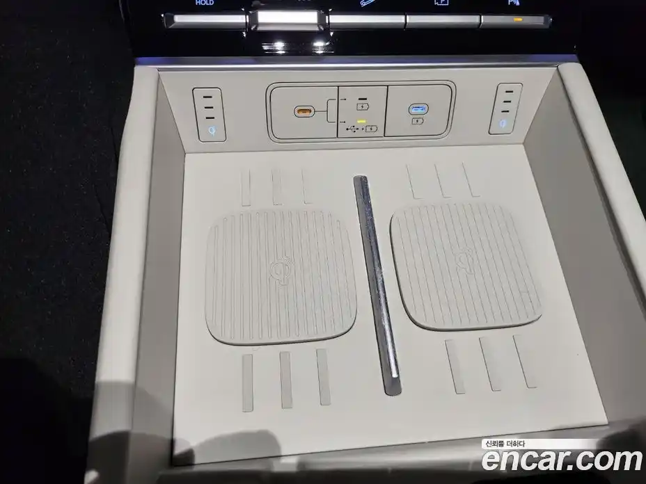 Hyundai Santa Fe 2025 1.6 Автомат в Москве № 1856, фото 15