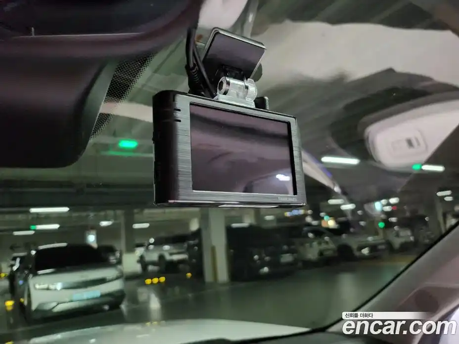 Hyundai Santa Fe 2025 1.6 Автомат в Москве № 1856, фото 17