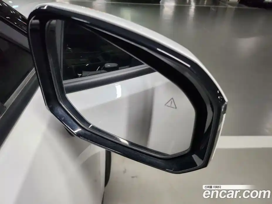 Hyundai Santa Fe 2025 1.6 Автомат в Москве № 1856, фото 20