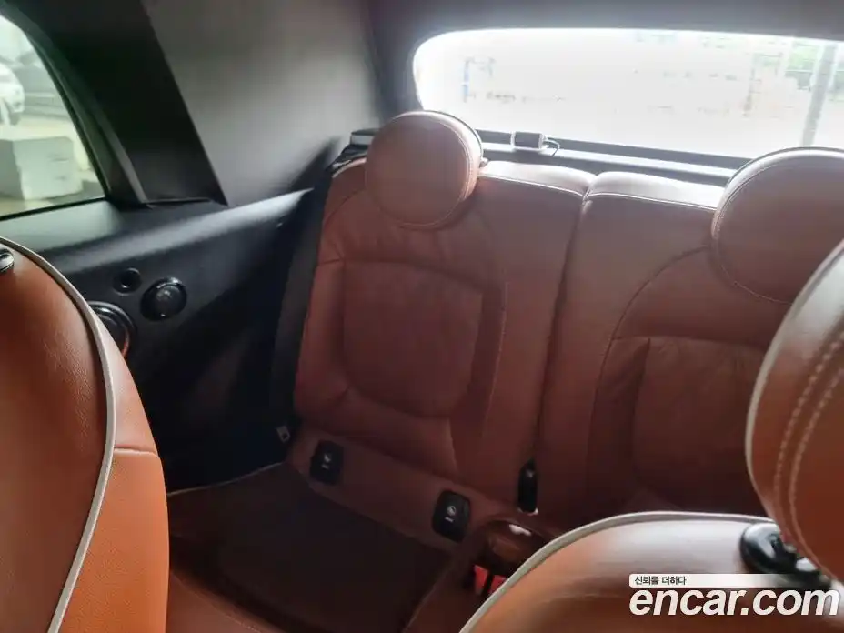 Mini Cooper Convertible 2017 2.0 Автомат в Москве № 188615, фото 19