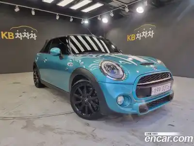 Mini Cooper Convertible 2017 2.0 Автомат в Москве № 188615, миниатюра 3