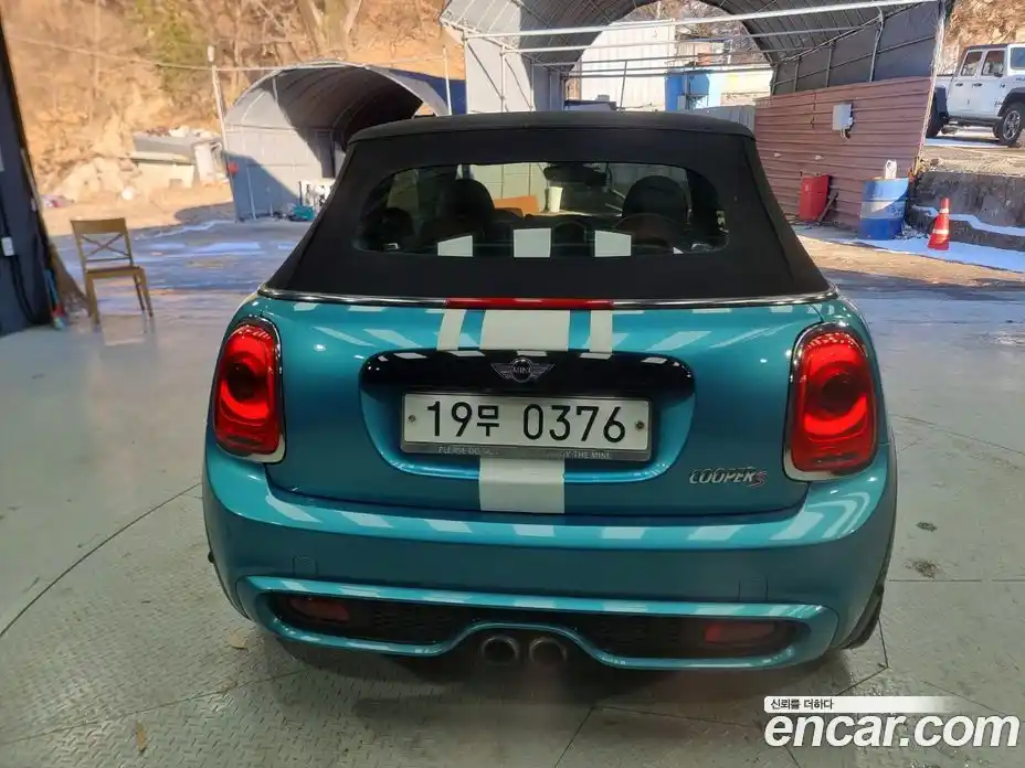 Mini Cooper Convertible 2017 2.0 Автомат в Москве № 188615, фото 4