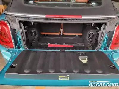 Mini Cooper Convertible 2017 2.0 Автомат в Москве № 188615, миниатюра 10