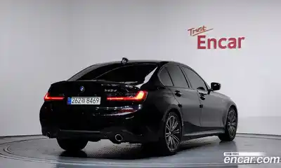 BMW 3-Series 2020 2.0 Автомат в Москве № 192704, миниатюра 2