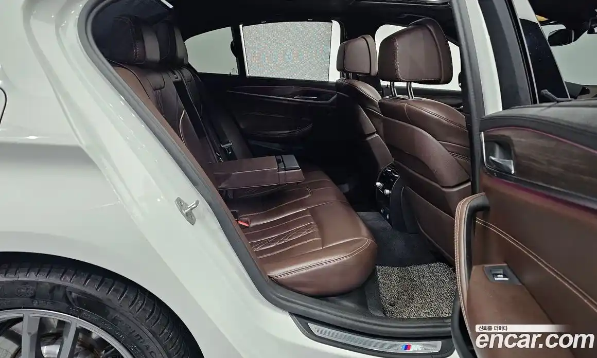 BMW 5-Series 2018 2.0 Автомат в Москве № 192909, фото 17