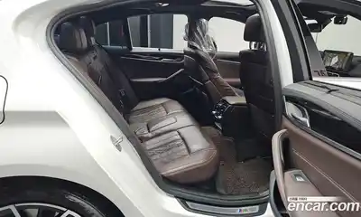 BMW 5-Series 2022 2.0 Автомат в Москве № 193265, миниатюра 2