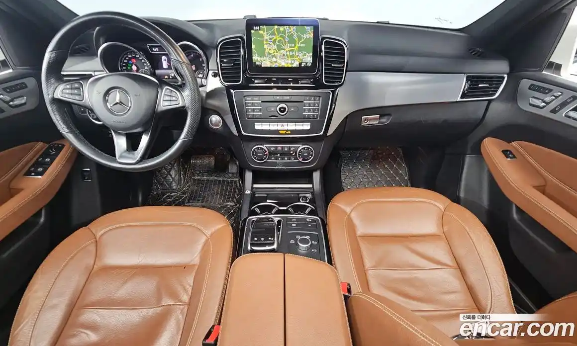 Mercedes-Benz GLE-Class 2018 3.0 Автомат в Москве № 194041, фото 13