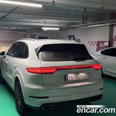 Porsche Cayenne 2021 3.0 Автомат в Москве № 194198, миниатюра 5