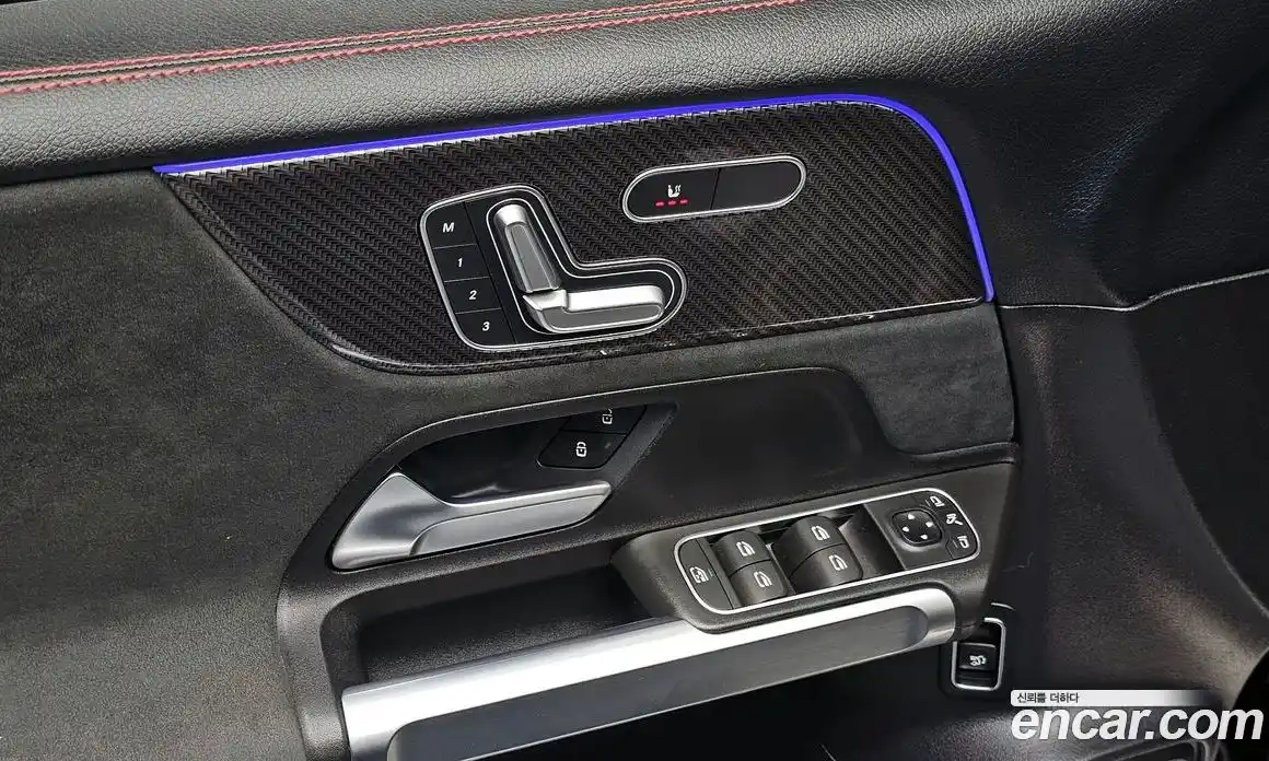 Mercedes-Benz GLB-Class 2021 2.0 Автомат в Москве № 195319, фото 9