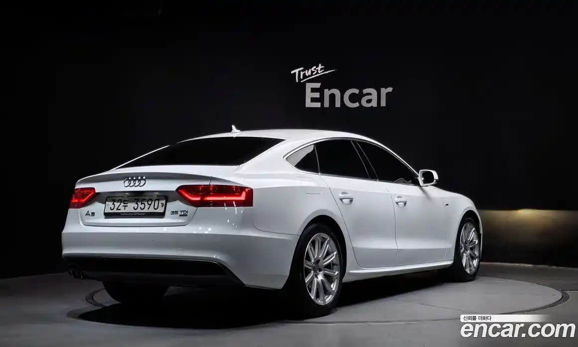 Audi A5 2015 2.0 Автомат в Москве № 196422, фото 16