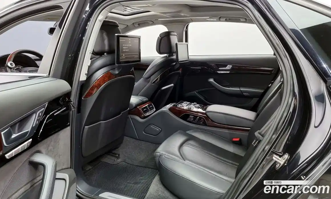 Audi A8 2012 4.2 Автомат в Москве № 196708, фото 16