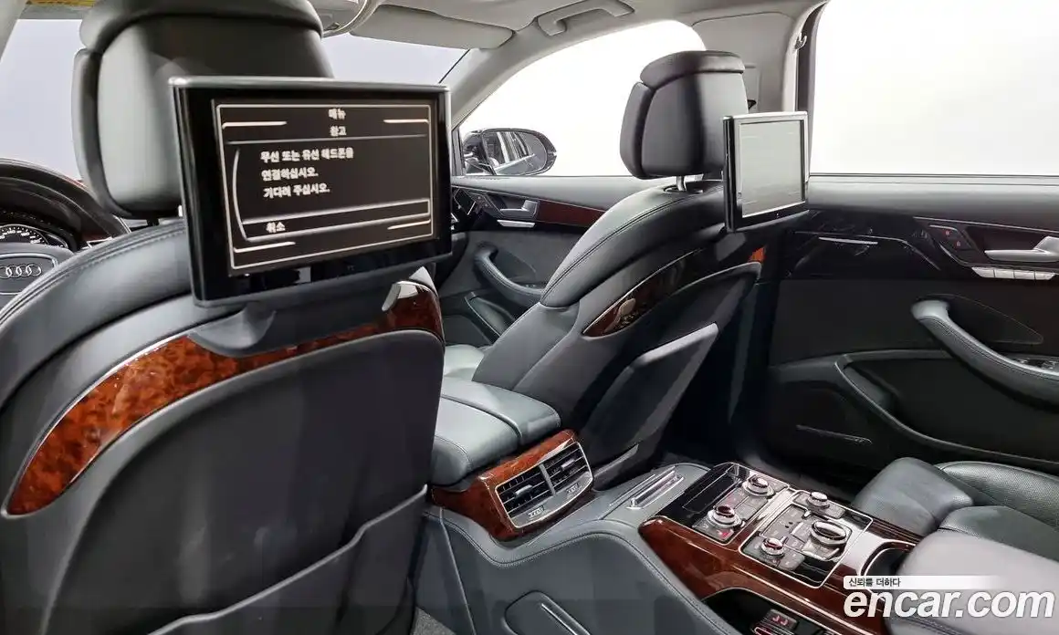 Audi A8 2012 4.2 Автомат в Москве № 196708, фото 20