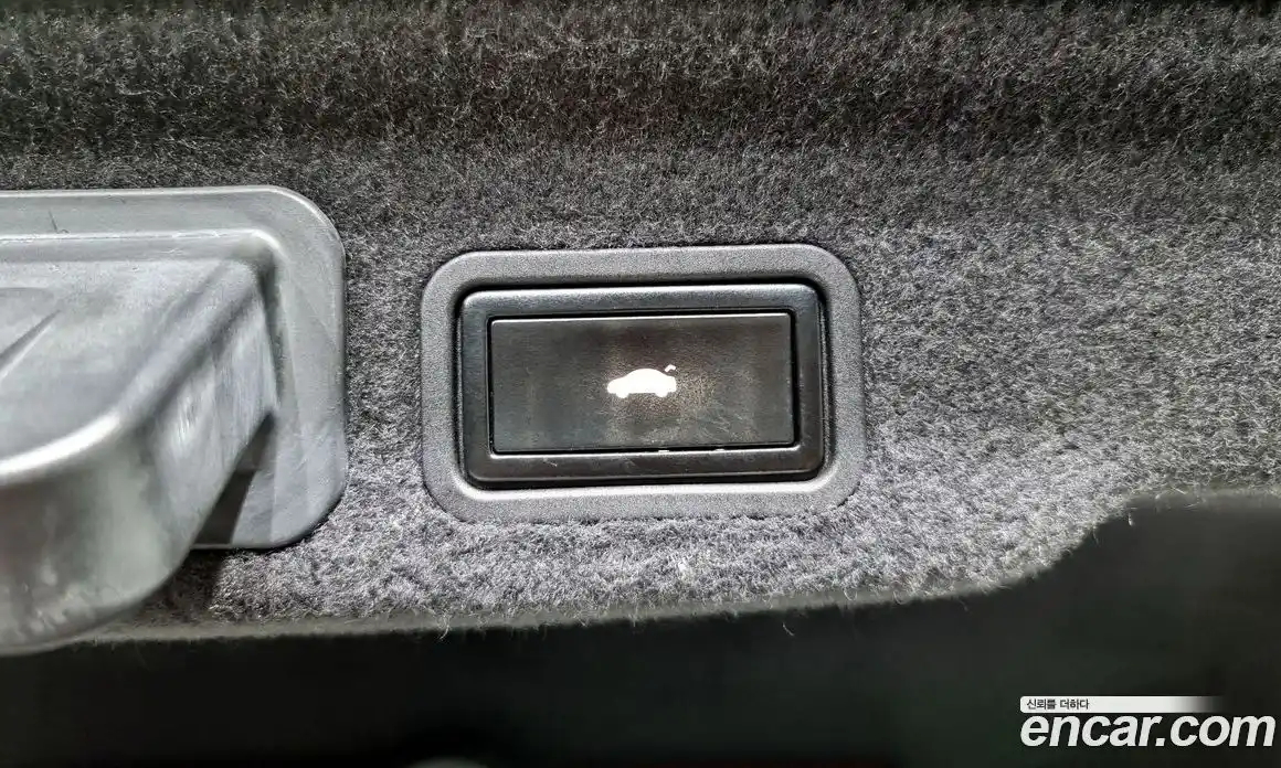 Audi A8 2012 4.2 Автомат в Москве № 196708, фото 3