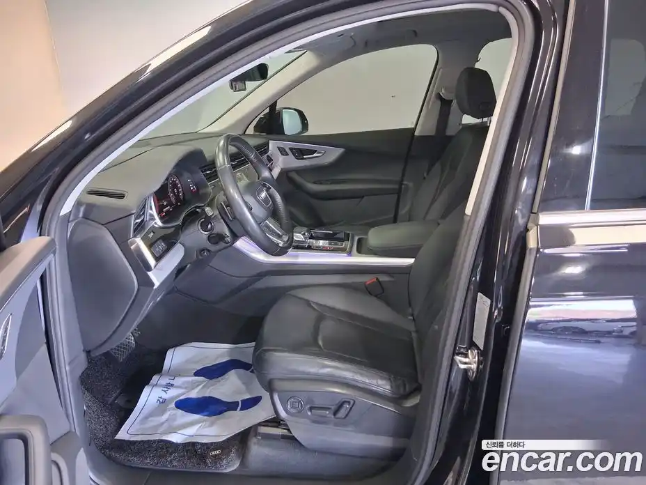 Audi Q7 2020 3.0 Автомат в Москве № 196723, фото 13