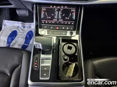 Audi Q7 2020 3.0 Автомат в Москве № 196723, миниатюра 9