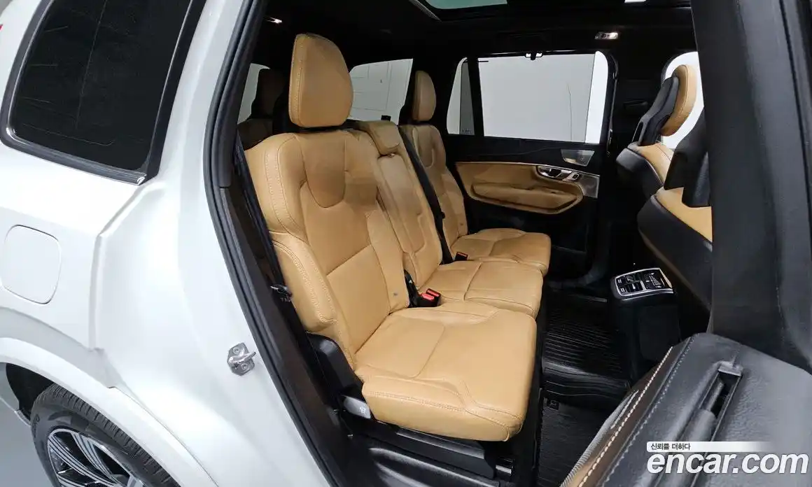 Volvo XC90 2021 2.0 Автомат в Москве № 197025, фото 13