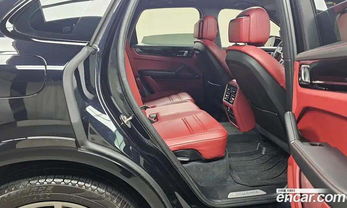 Porsche Cayenne 2021 3.0 Автомат в Москве № 197218, фото 16