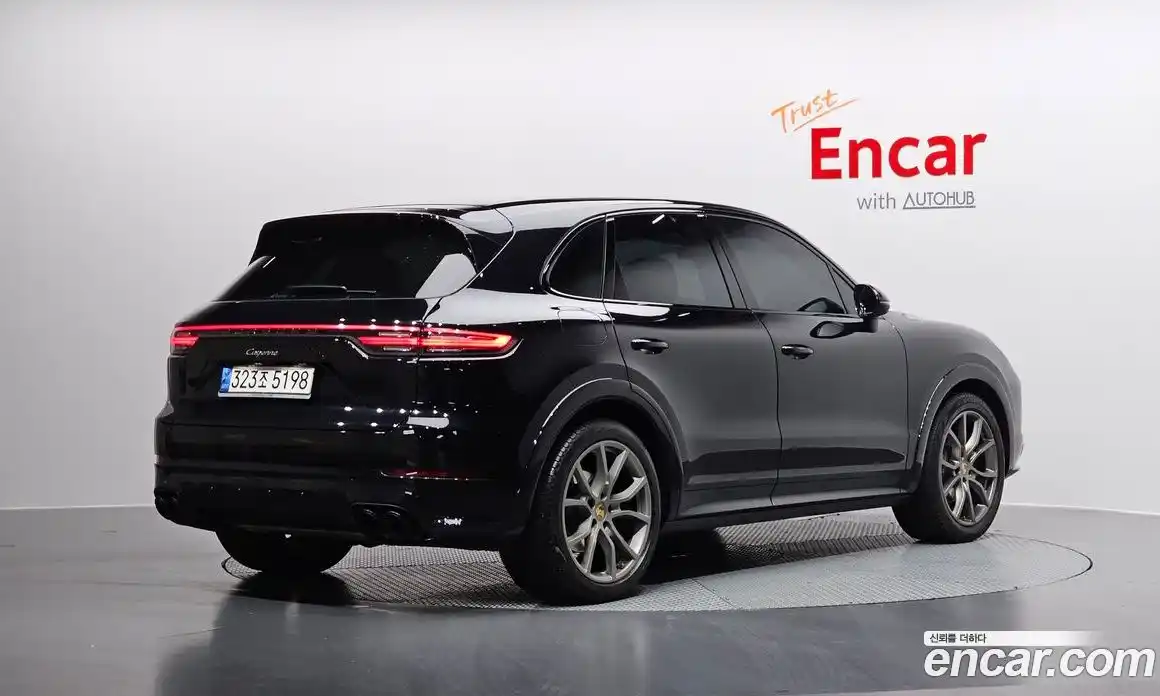 Porsche Cayenne 2021 3.0 Автомат в Москве № 197218, фото 7