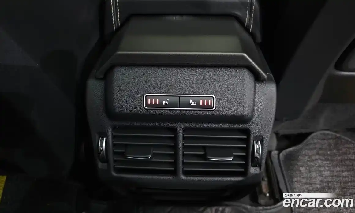 Land Rover Range-Rover Evoque 2016 2.0 Автомат в Москве № 198216, фото 15