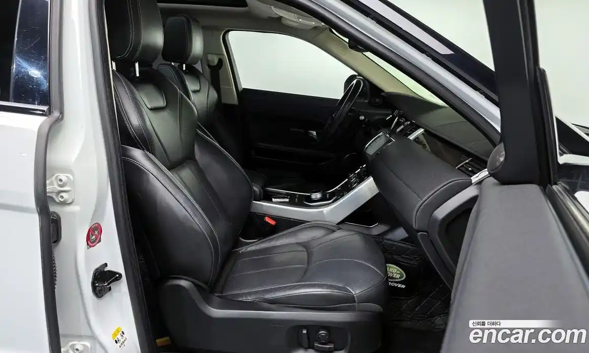 Land Rover Range-Rover Evoque 2016 2.0 Автомат в Москве № 198216, фото 20