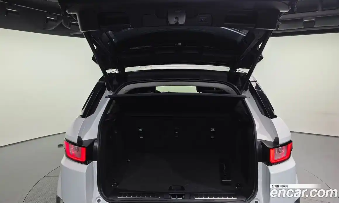 Land Rover Range-Rover Evoque 2016 2.0 Автомат в Москве № 198216, фото 7