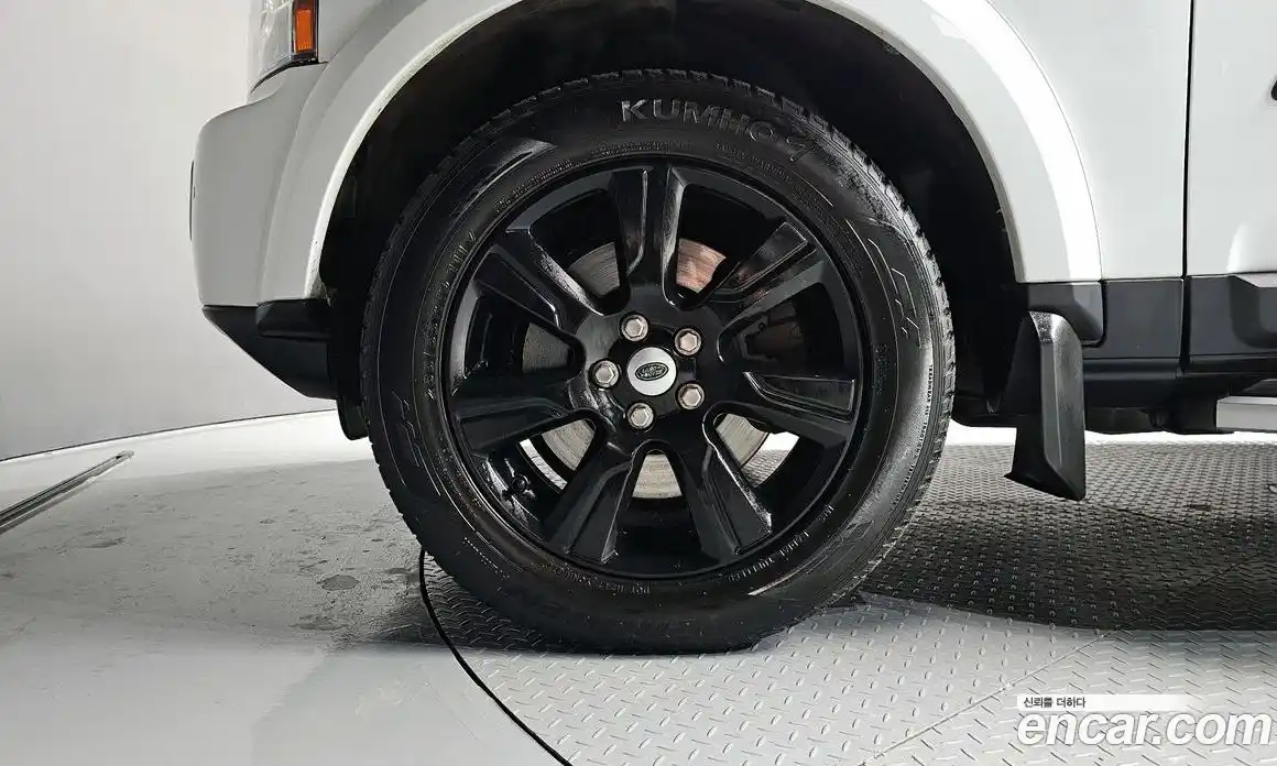 Land Rover Discovery 2013 3.0 Автомат в Москве № 198296, фото 12