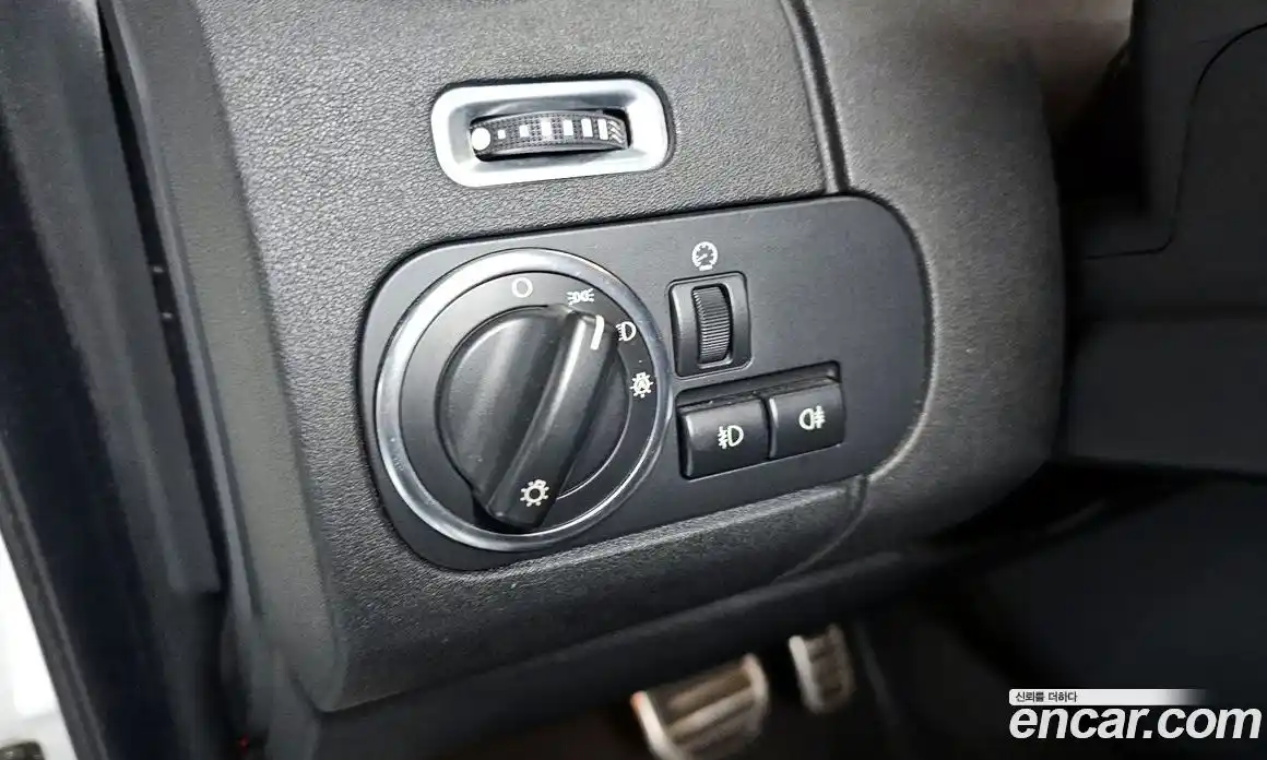 Land Rover Discovery 2013 3.0 Автомат в Москве № 198296, фото 14