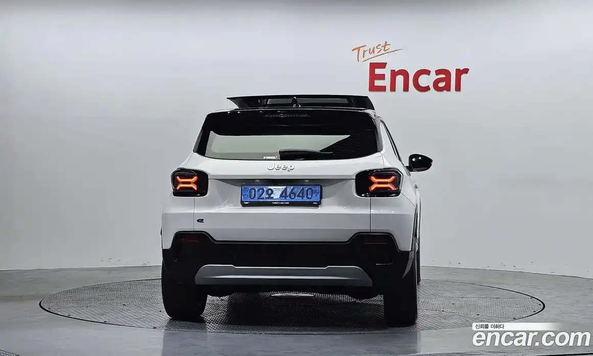 Jeep Avenger 2024 0.1 Автомат в Москве № 199391, фото 4