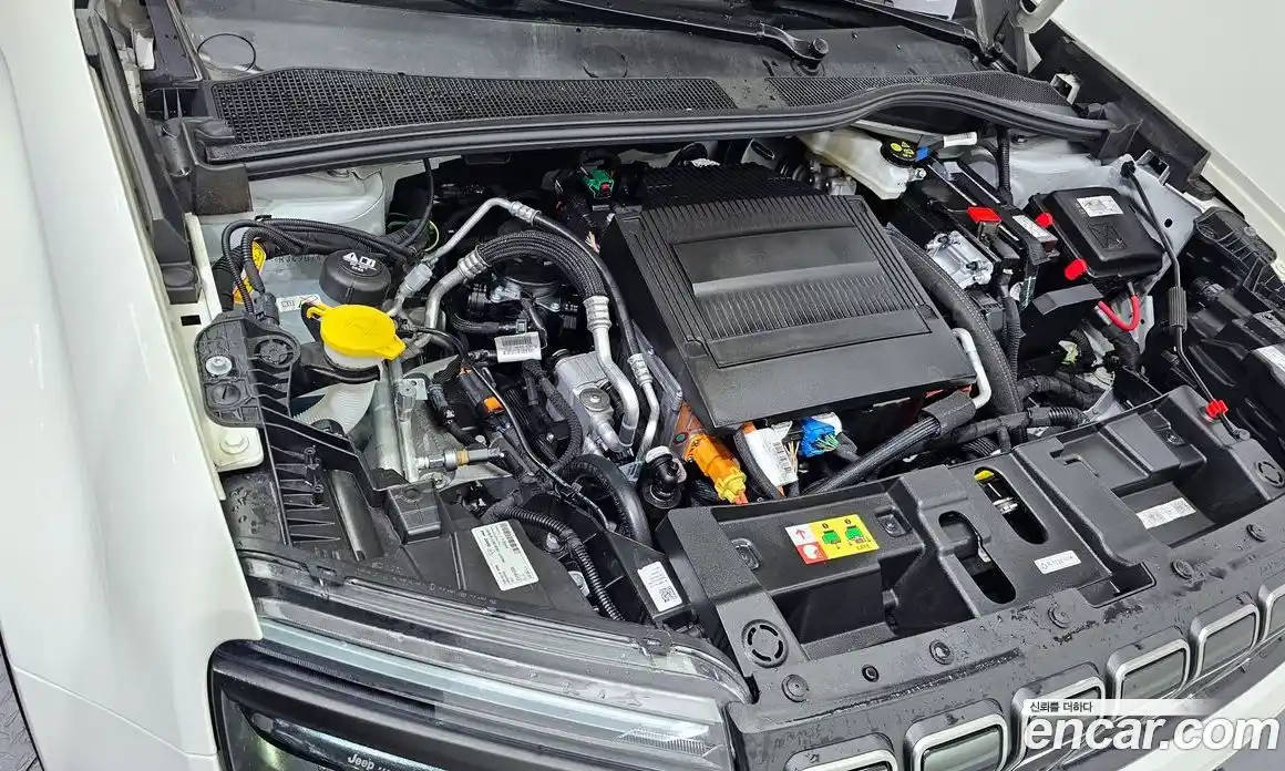 Jeep Avenger 2024 0.1 Автомат в Москве № 199391, фото 6