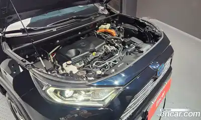 Toyota RAV4 2021 2.5 Автомат в Москве № 199653, миниатюра 6