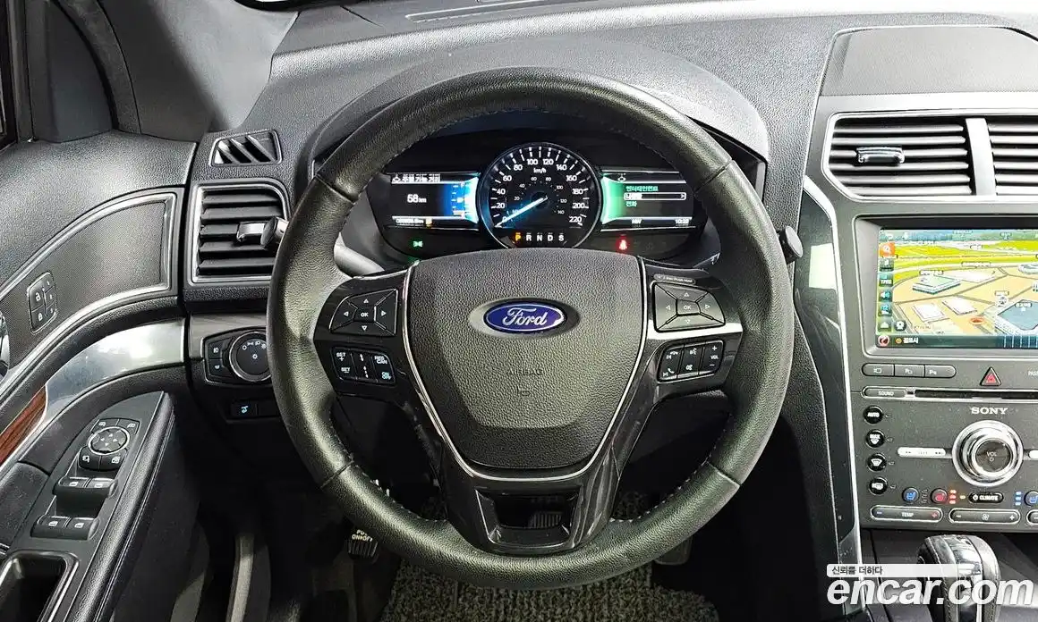 Ford Explorer 2018 2.3 Автомат в Москве № 199824, фото 13