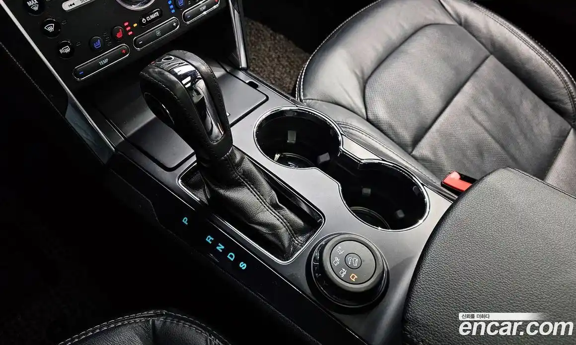 Ford Explorer 2018 2.3 Автомат в Москве № 199824, фото 9