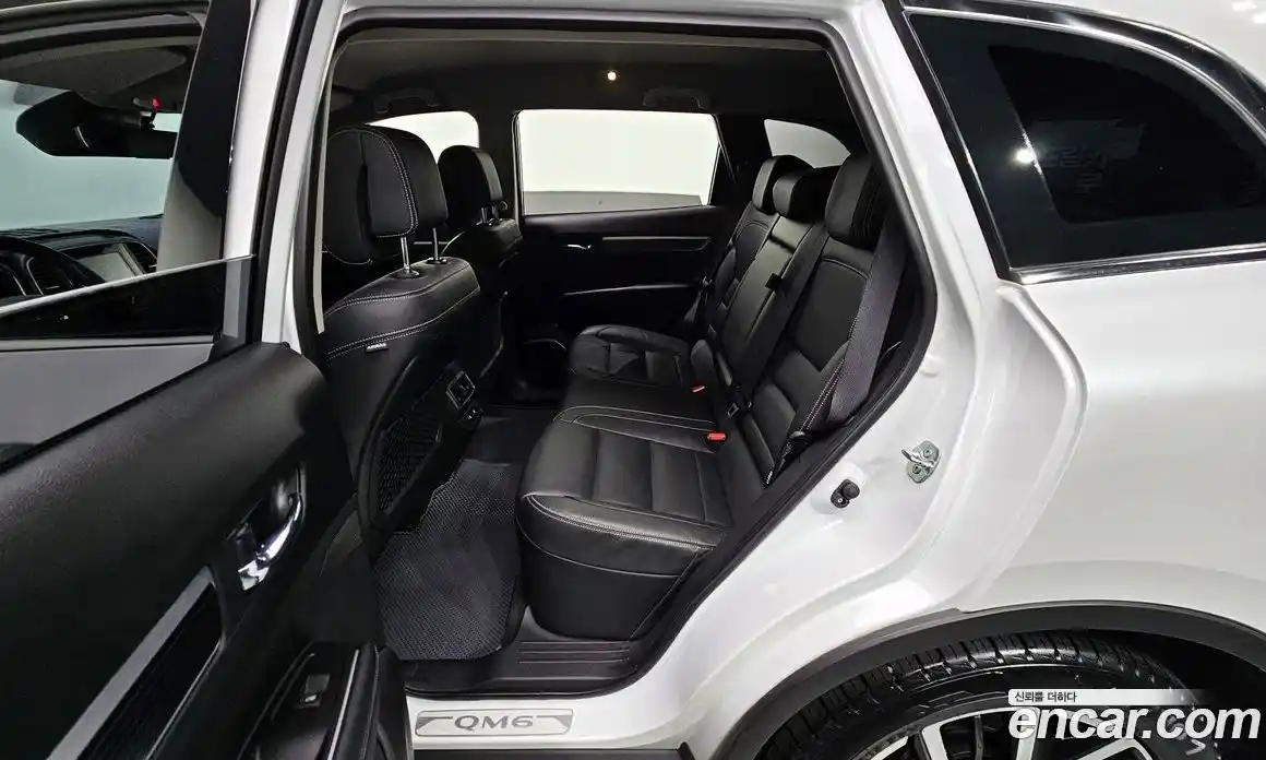 Renault QM6 2023 2.0 Автомат в Москве № 204533, фото 16