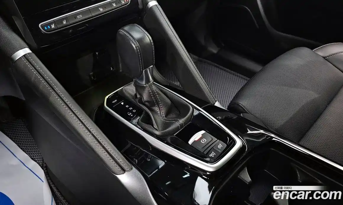 Renault QM6 2023 2.0 Автомат в Москве № 204533, фото 18